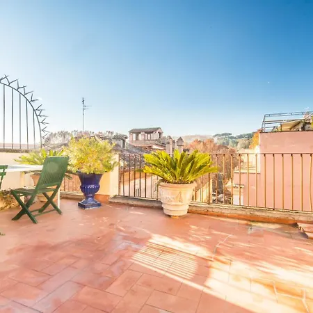 Spacious 2br In The Historic Center アパート *