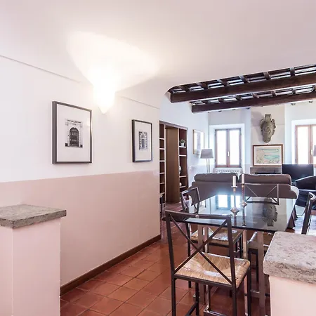 Spacious 2br In The Historic Center *