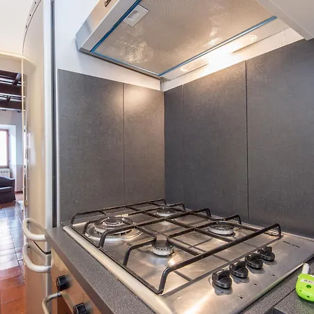 Spacious 2br In The Historic Center ローマ
