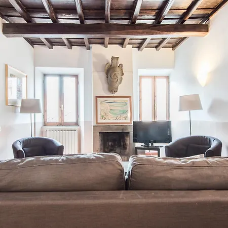 Spacious 2br In The Historic Center